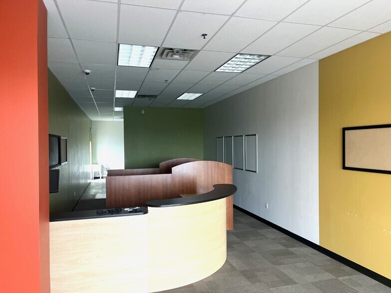 More Photos Of 5150 Southland Blvd, San Angelo Storefront For Lease