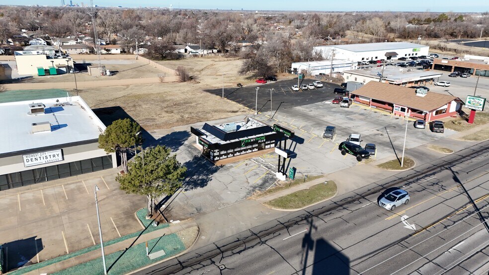 More Photos Of 809 S Air Depot Blvd, Oklahoma City Freestanding For Lease