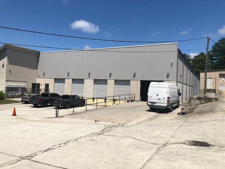 More Photos Of 1870 Buford Hwy, Duluth Flex For Sale