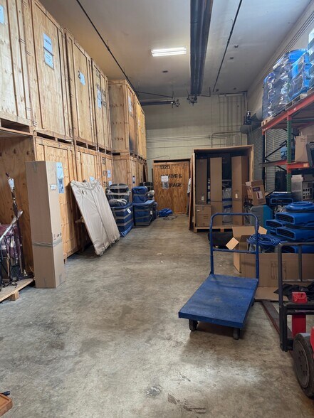 More Photos Of 7905 Kincannon Pl, Lorton Warehouse For Sale