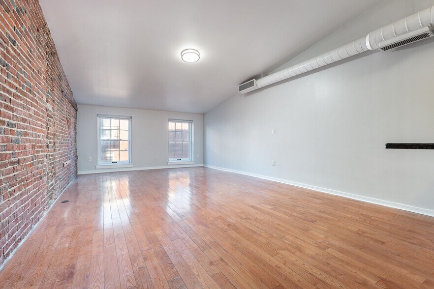 More Photos Of 220-222 Church St, Philadelphia Apartments For Sale