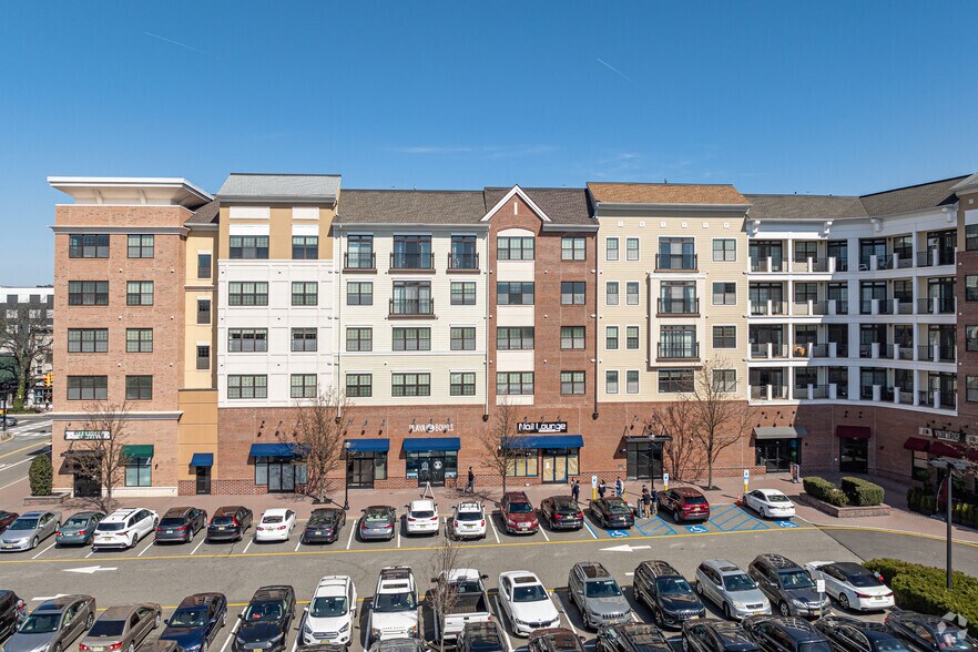 More Photos Of 100 Veterans Memorial Dr W, Somerville Unknown For Lease