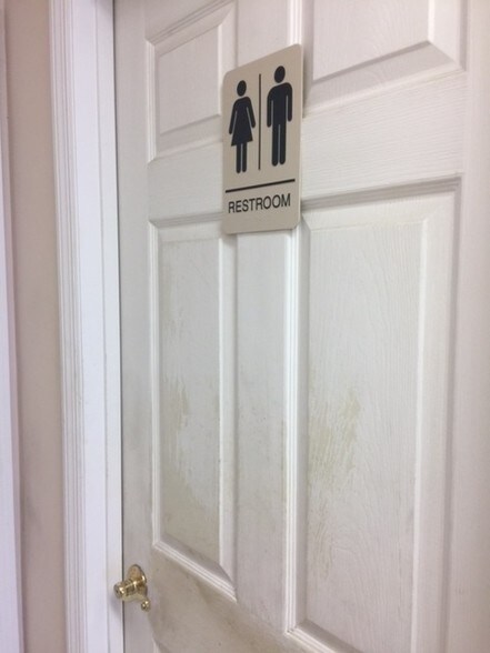 More Photos Of 15044-15050 Rankin Ave, Dunlap Freestanding For Sale