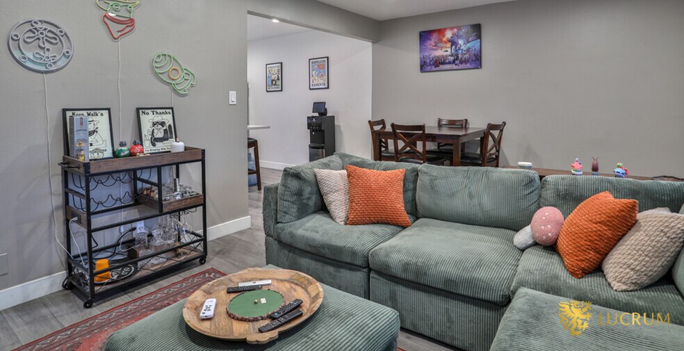 More Photos Of 6060 La Prada, Los Angeles Apartments For Sale