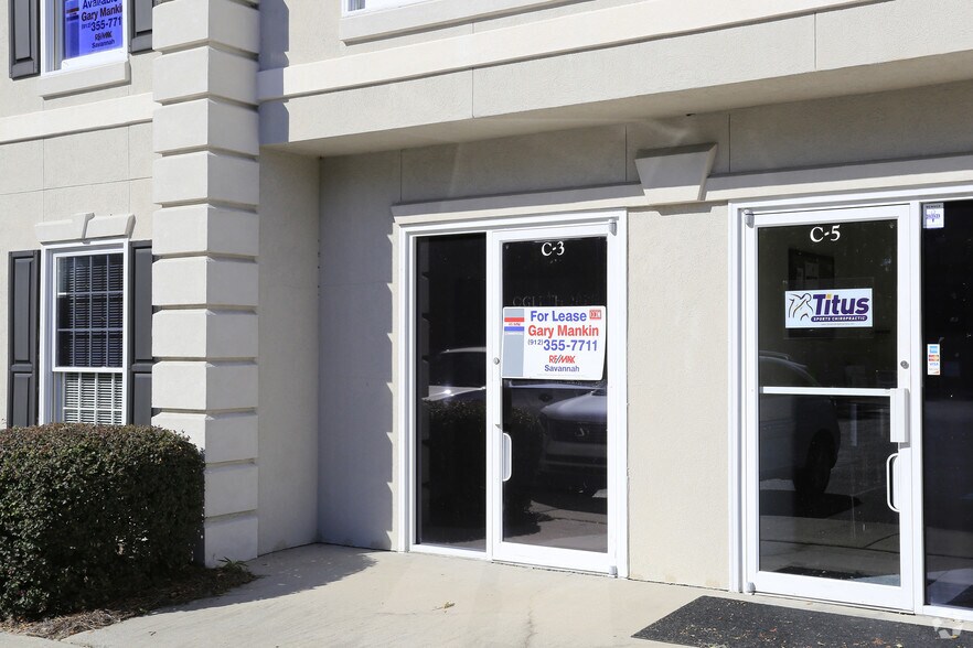 More Photos Of 315 Commercial Dr, Savannah Medical For Lease