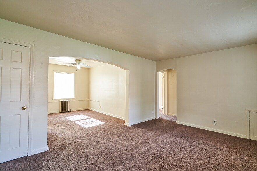 More Photos Of 1581-1589 Coventry Rd, Cleveland Multifamily For Sale