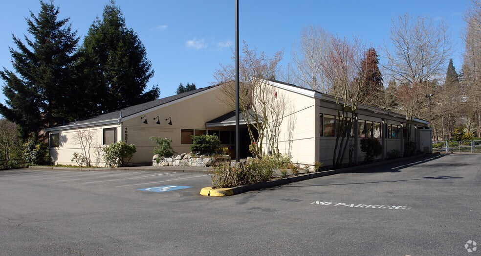 Primary Photo Of 18321 NE 98th Ave, Bothell Medical For Lease