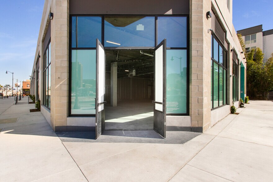 More Photos Of 107 S Hewitt St, Los Angeles Apartments For Lease