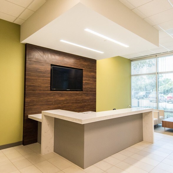 More Photos Of 122 W John Carpenter Fwy, Irving Coworking Space