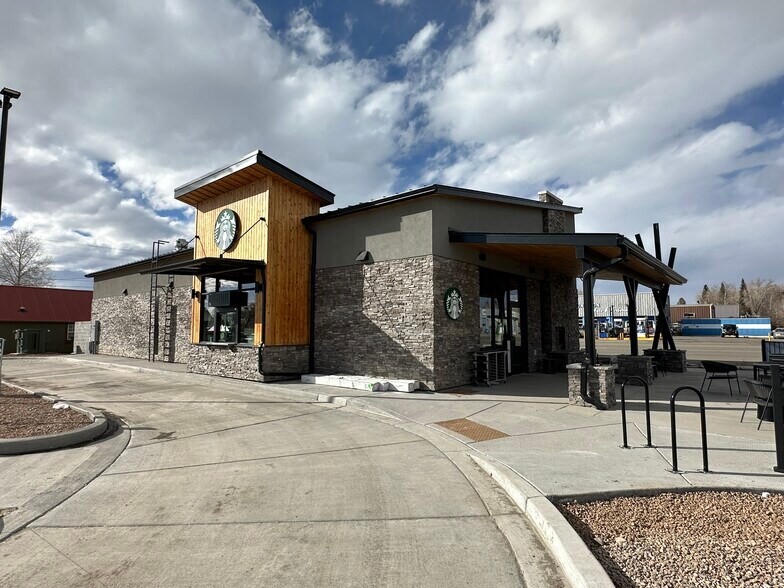 More Photos Of 501 W Tomichi Ave, Gunnison Restaurant For Sale