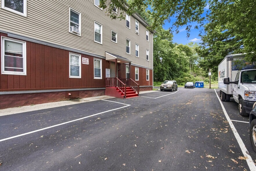 More Photos Of 32 Northeast St, Woonsocket Apartments For Sale