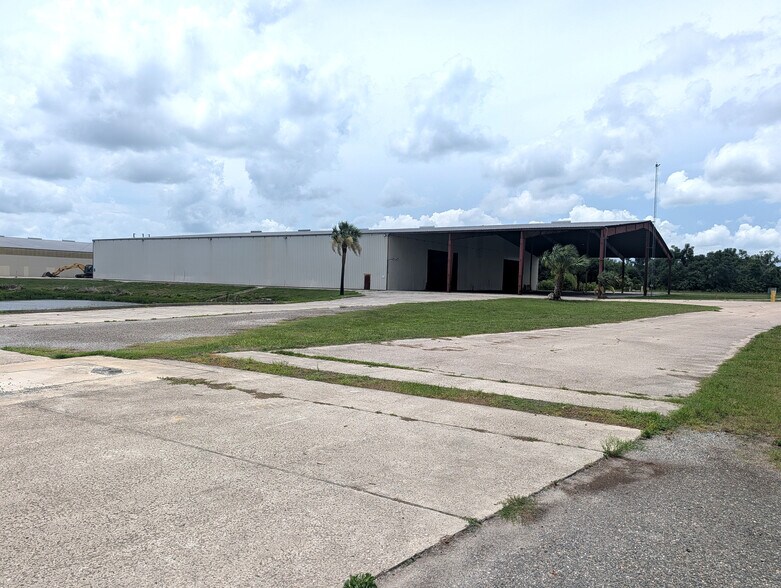 More Photos Of 1509 S Byron Butler Pky, Perry Manufacturing For Sale