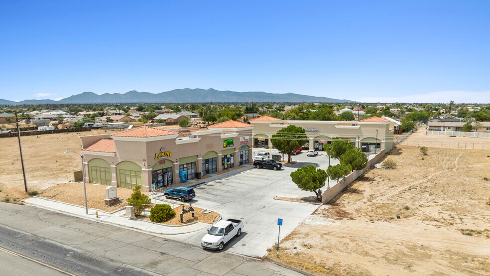 More Photos Of 11146 Hesperia Rd, Hesperia Unknown For Lease