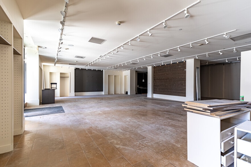 Photo of 1st Floor Ste B16