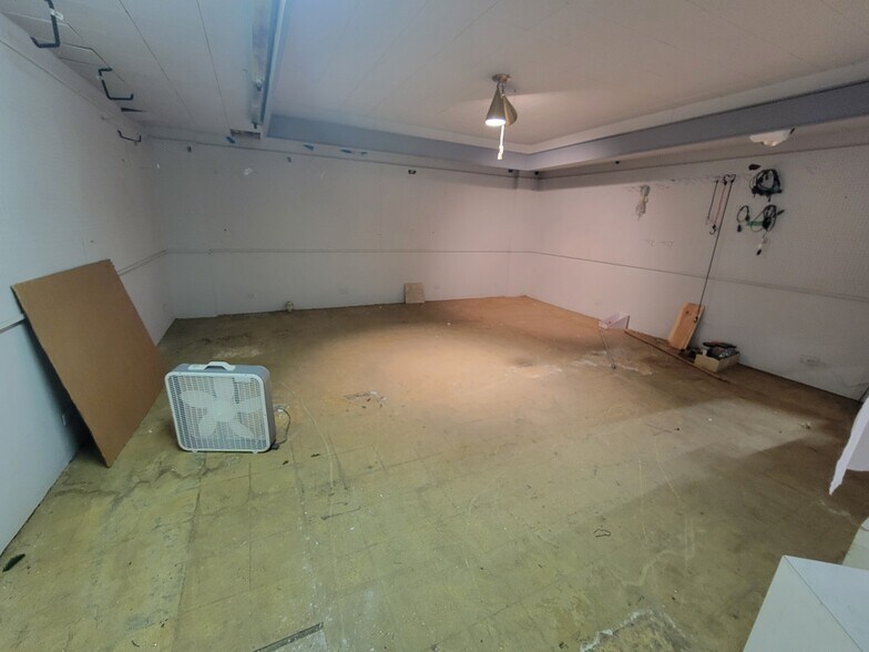 More Photos Of 117 E 3rd Ave, Mitchell Multifamily For Sale