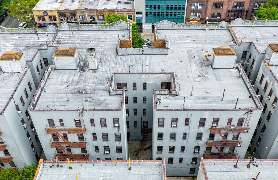 More Photos Of 25-12 Steinway St, Astoria Apartments For Sale