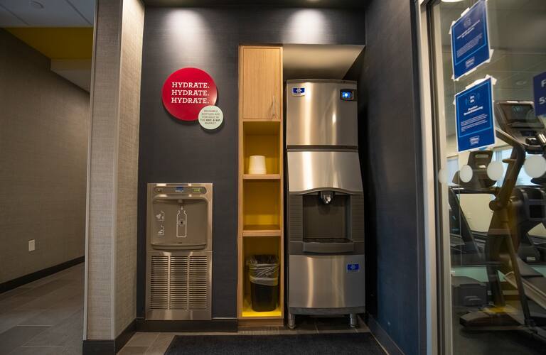 More Photos Of 1553 N Central Expy, Allen Hotel For Sale