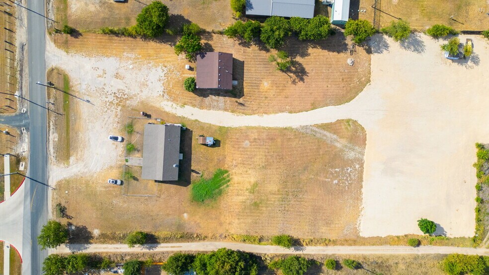More Photos Of 3464 County Road 100, Hutto Land For Lease