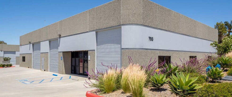 More Photos Of 793 North Ave, Vista Unknown For Lease