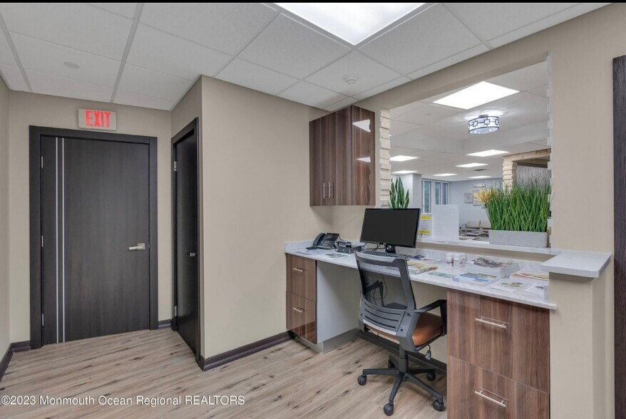 More Photos Of 222 Schanck Rd, Freehold Medical For Lease