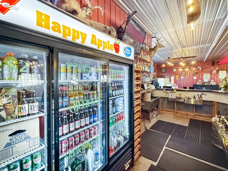 More Photos Of 3408 Clarke St, Norwalk Specialty For Sale