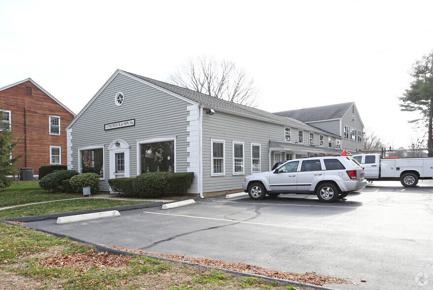 More Photos Of 24 Main St, Centerbrook Loft Creative Space For Lease