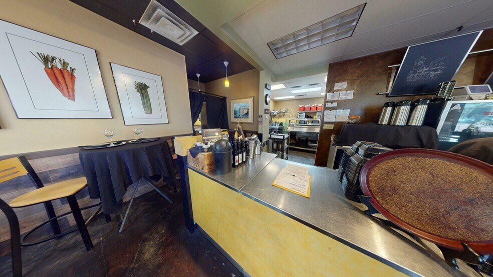 More Photos Of 101 W 1st St, Sanford Storefront For Sale