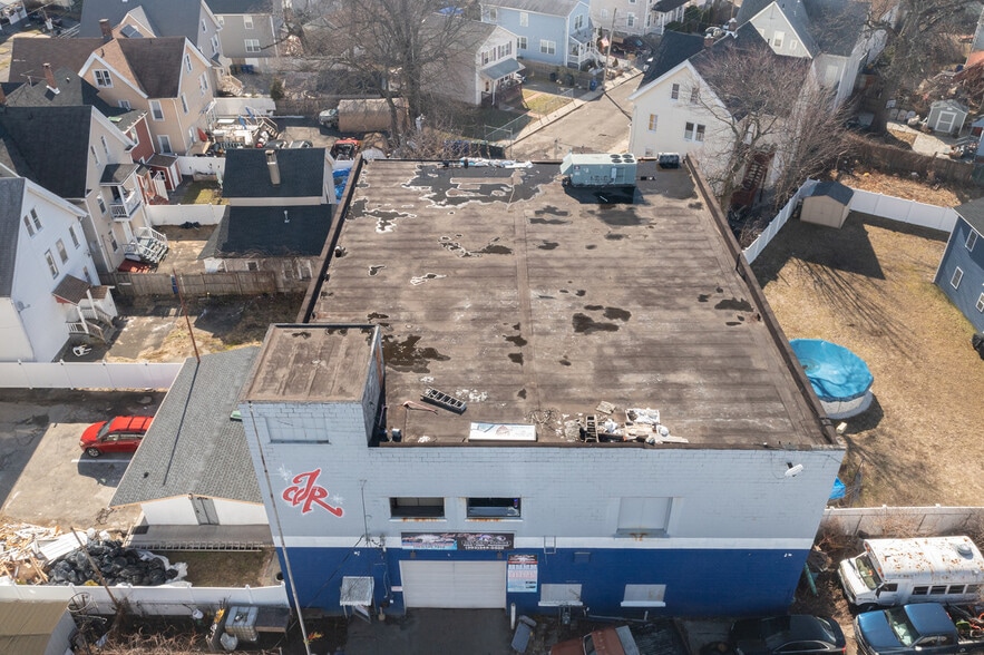 More Photos Of 105 Wood Ave, Bridgeport Light Manufacturing For Sale