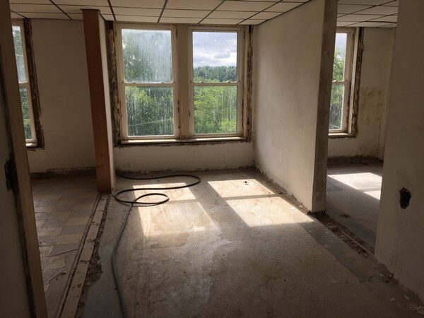 More Photos Of 2940 Cambria Rd, Hillsdale Apartments For Sale