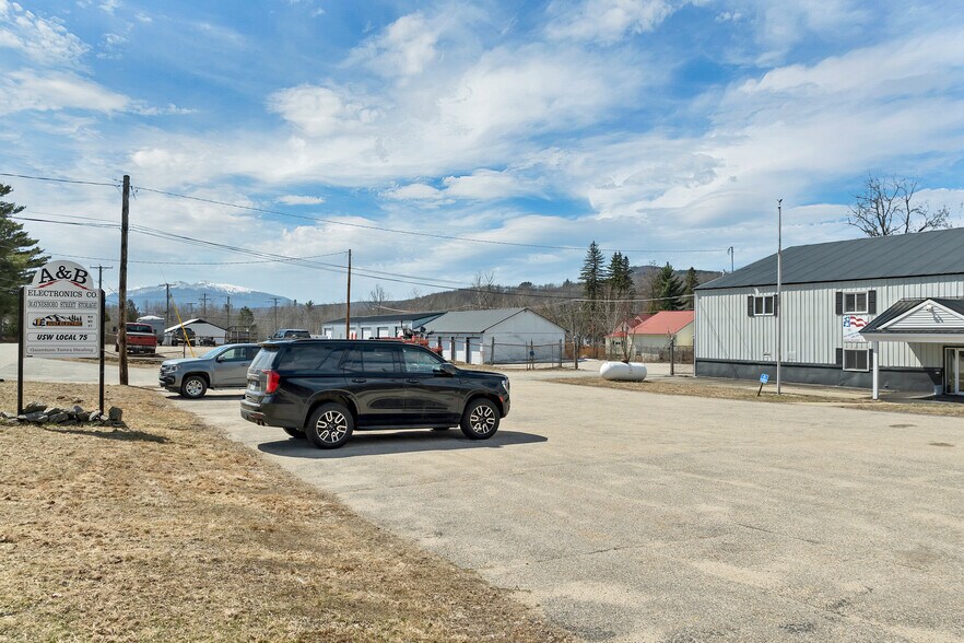 More Photos Of 55 Maynesboro St, Berlin Industrial For Sale
