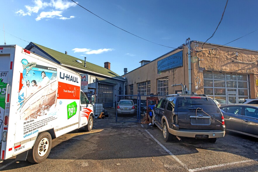 More Photos Of 238 W Forest Ave, Englewood Auto Repair For Sale