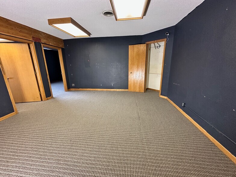 More Photos Of 8791 Wolff Ct, Westminster Office For Sale