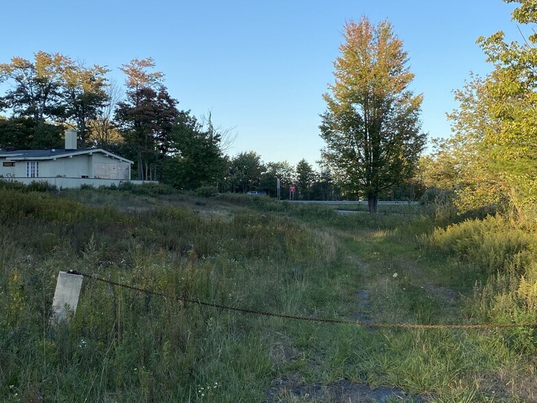 More Photos Of 295 Lake Louise Marie, Rock Hill Hotel For Sale