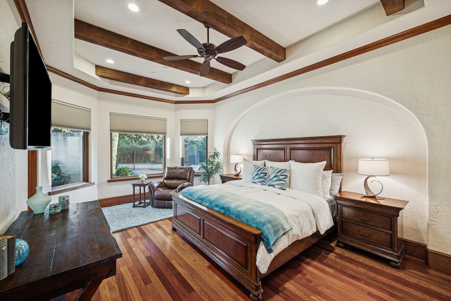 More Photos Of 21538 Mueschke Rd, Tomball Lodge Meeting Hall For Sale