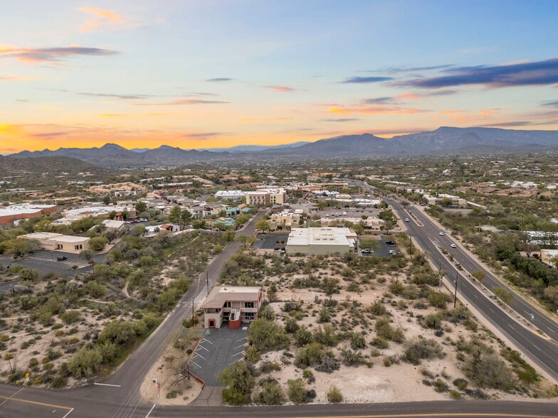 More Photos Of 7530 E Nonchalant Ave, Carefree Medical For Sale