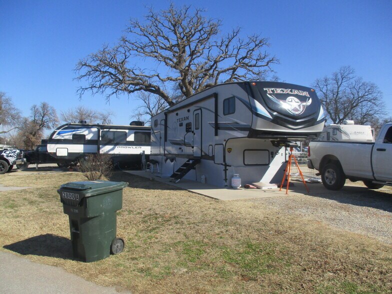 More Photos Of 8801 SE 29th St, Midwest City Trailer Camper Park For Sale