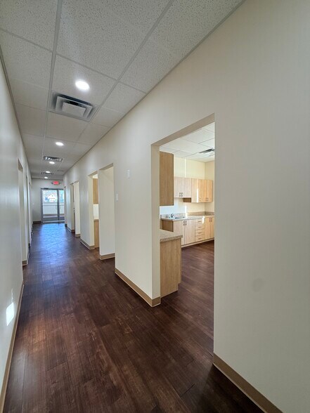 More Photos Of 11901 Joseph Campau St, Hamtramck Storefront Retail Office For Lease