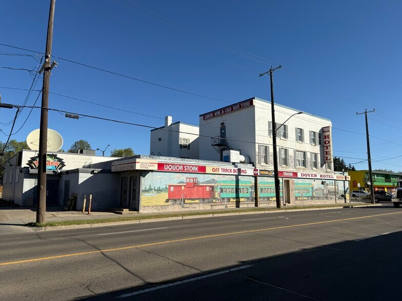 More Photos Of 12704 120th St NW, Edmonton Casino For Sale