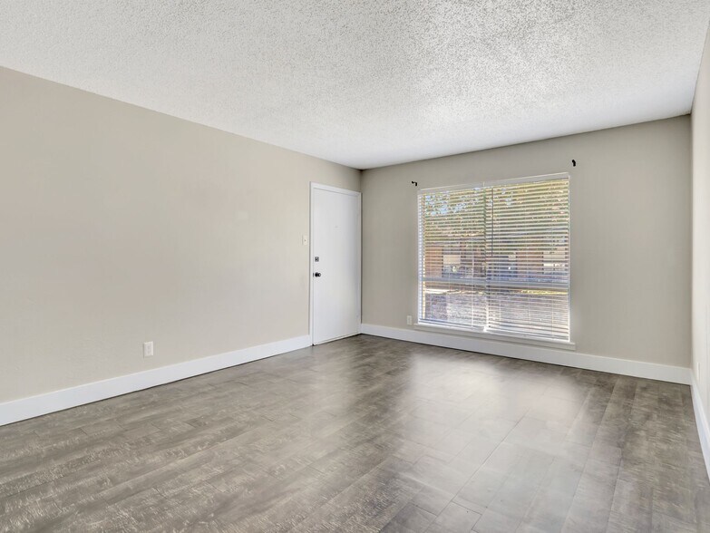 More Photos Of 605 Higdon Ferry Rd, Hot Springs Apartments For Sale