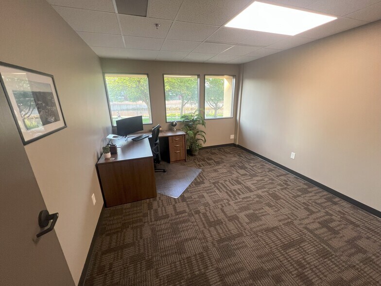 More Photos Of 300 3rd Ave SE, Rochester Medical For Sale