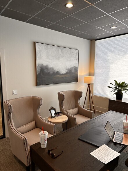 More Photos Of 4924 Kavanaugh Blvd, Little Rock Bank For Sale