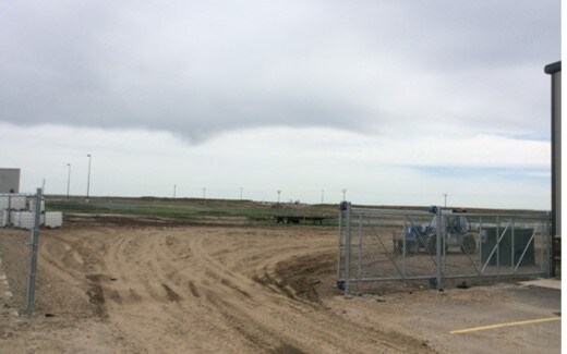 More Photos Of 517 Well St, Williston Warehouse For Sale