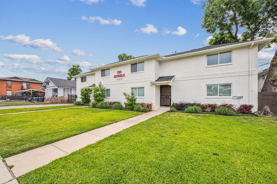 More Photos Of 5018 San Jacinto St, Dallas Apartments For Sale