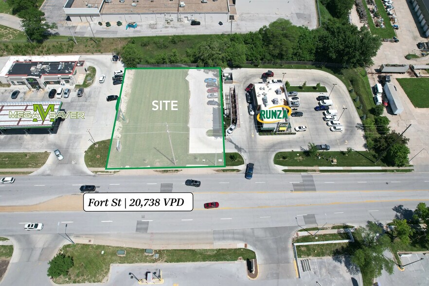Primary Photo Of 8920 Fort St, Omaha Land For Lease