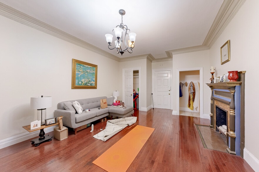 More Photos Of 314 Angell St, Providence Apartments For Sale