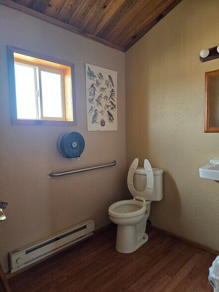 More Photos Of 187 US-16, Buffalo Auto Repair For Sale