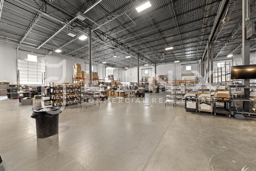 More Photos Of 1212 E Venture Dr, St George Warehouse For Lease
