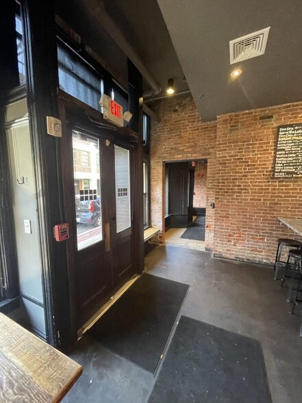 More Photos Of 161 Benefit St, Providence Apartments For Sale