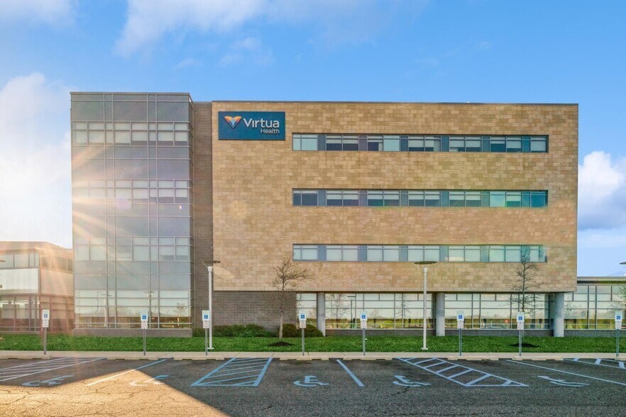 Primary Photo Of 239 Hurffville Crosskeys Rd, Sewell Medical For Lease