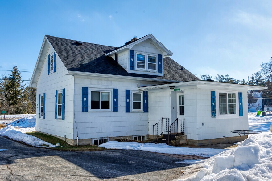 More Photos Of 6269 Wi-57, Sturgeon Bay Hotel For Sale